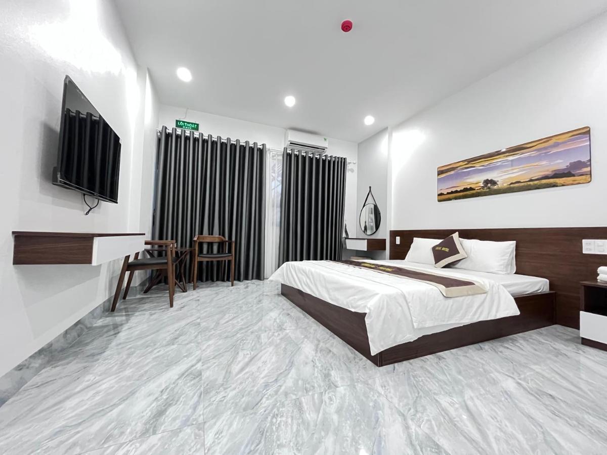 Khang Hotel Phủ Từ Sơn Exteriér fotografie
